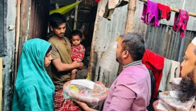 তারেক রহমানের পক্ষে ঢাকা-১৭ আসনের ভাসানটেকে ইফতার সামগ্রী বিতরণ