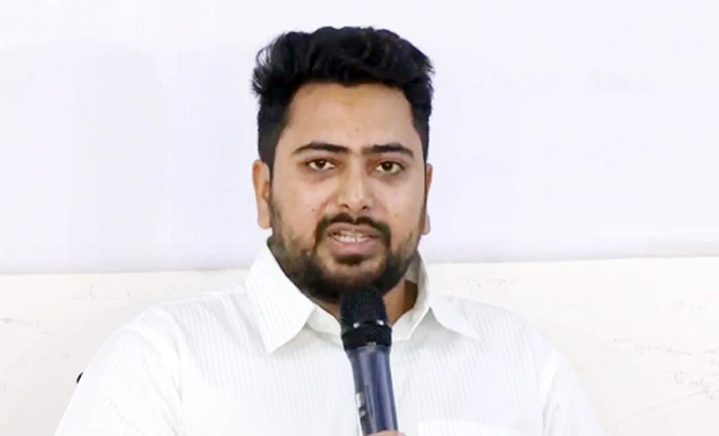 সংসদে সংস্কার না হলে রাজপথে লড়াই: নাহিদ ইসলাম