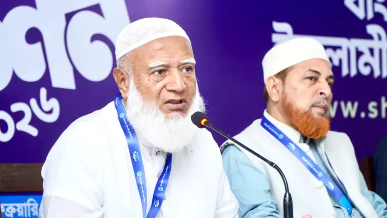 ‘আগামী দিনের স্থানীয় ও জাতীয় পর্যায়ের দায়িত্ব পালনে সর্বাত্মক প্রস্তুতি গ্রহণ করতে হবে’: জামায়াতের আমির