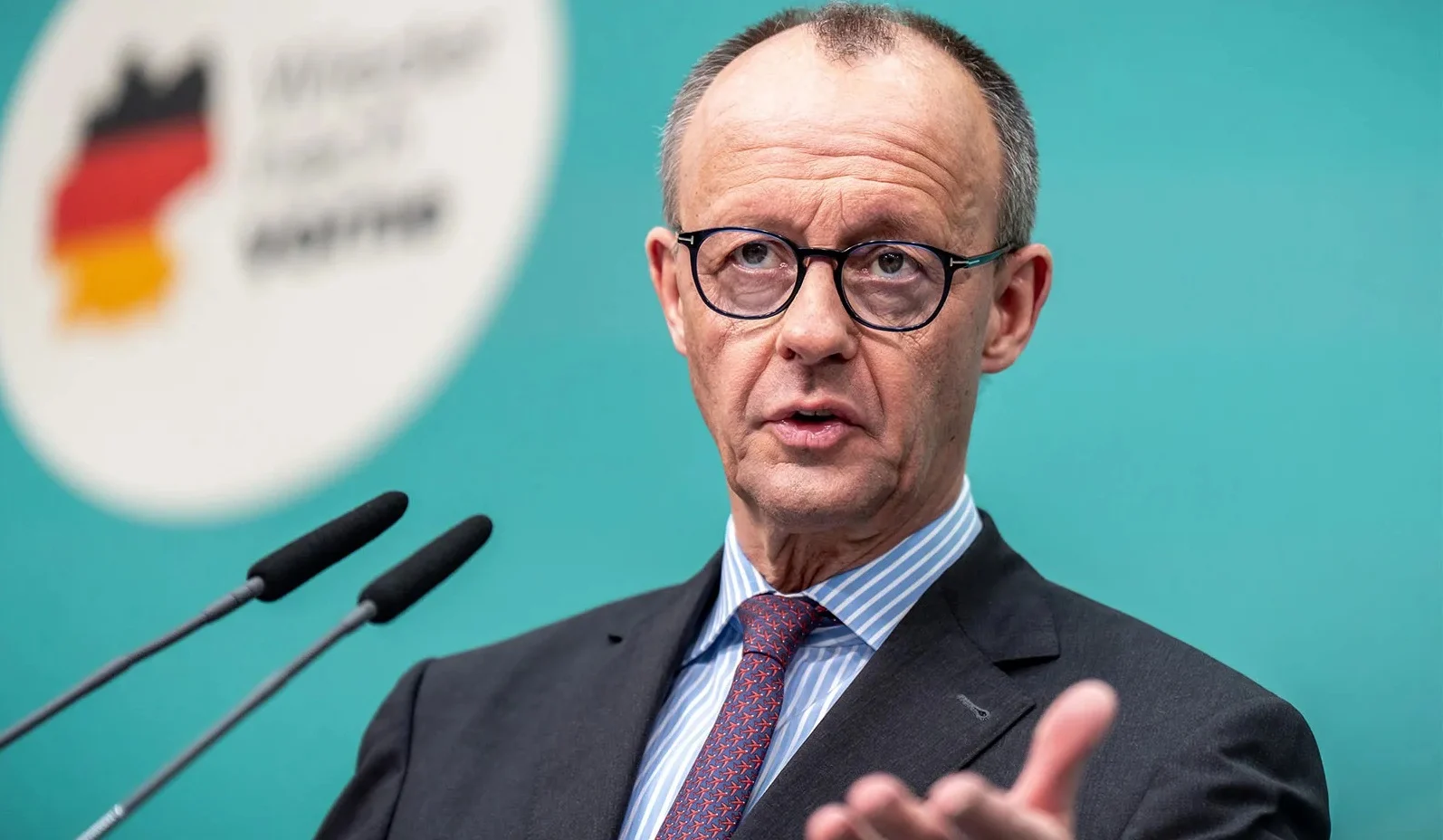 ইরানের পতন হলে বড় ধরনের শরণার্থী সংকটের সৃষ্টি করতে পারে