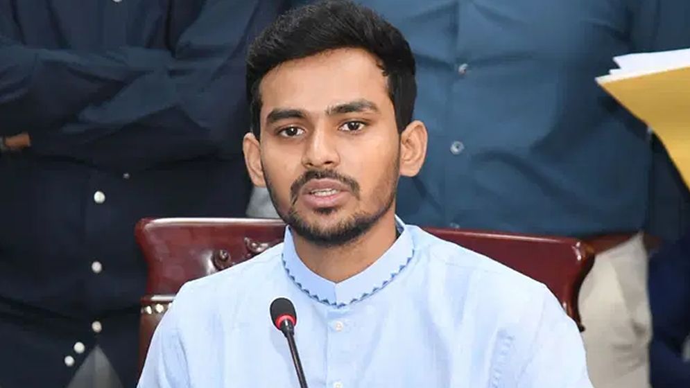 কেউ বেশি ভাড়া নিচ্ছে না, সবাই ফেরেশতা হয়ে গেছে: আসিফ মাহমুদ