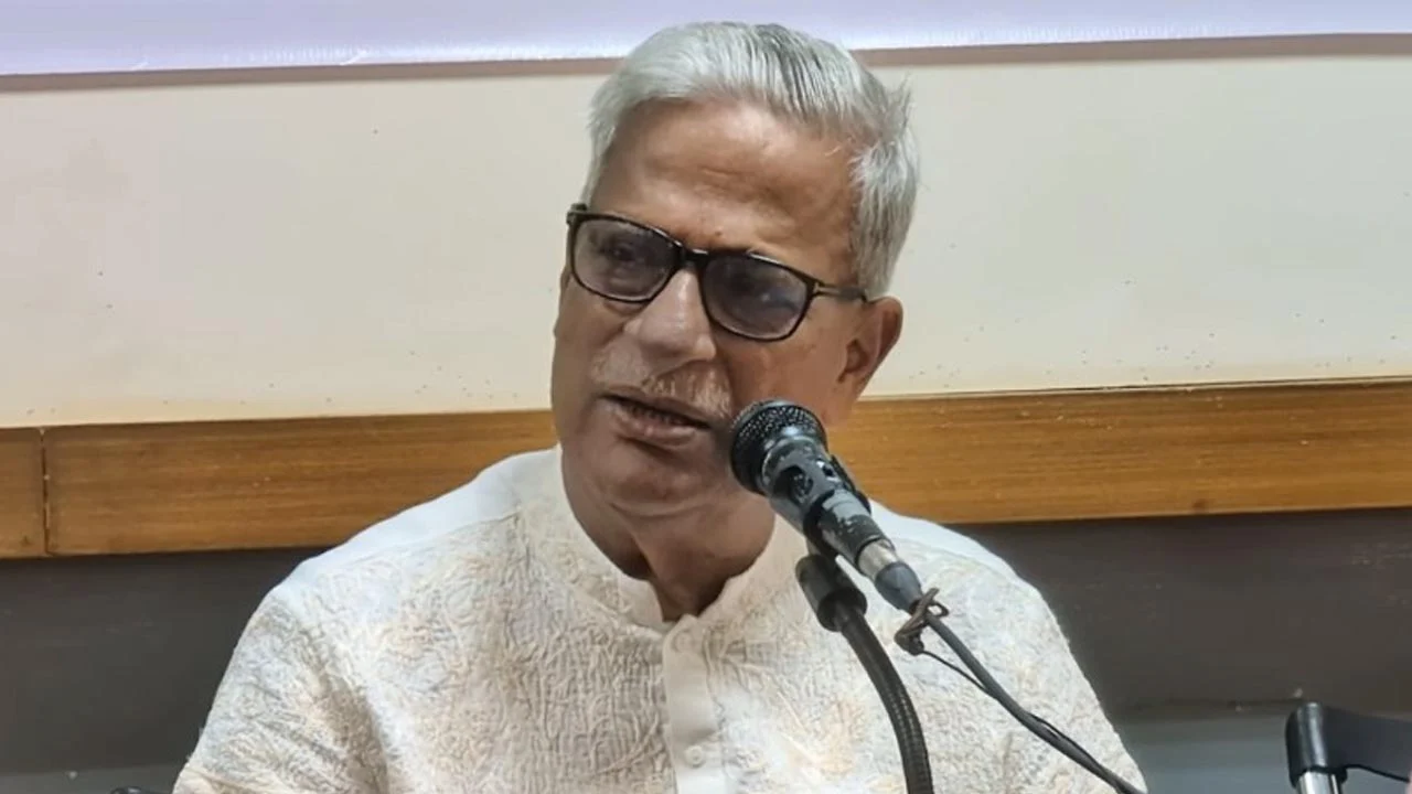 জয়নুল আবদিনকে সতর্ক করলো বিএনপি