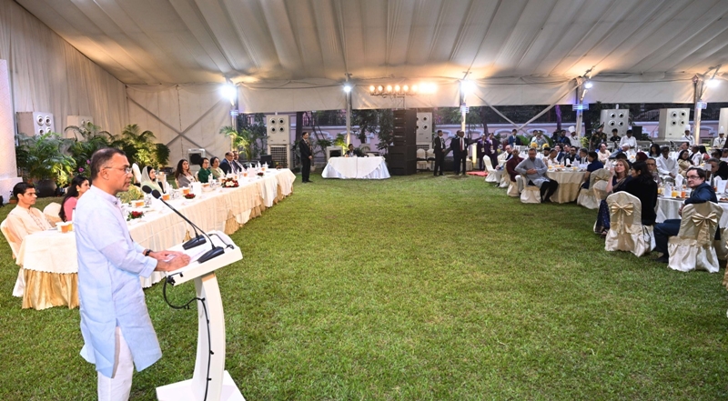 দুর্নীতির বিরুদ্ধে কঠোর হুঁশিয়ারি প্রধানমন্ত্রীর