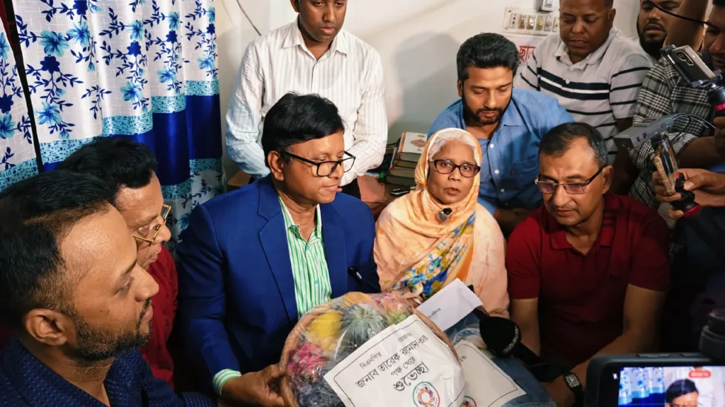 ধানের শীষে ভোট দিতে চাওয়া ‘সেই’ অসুস্থ বৃদ্ধার পাশে প্রধানমন্ত্রী