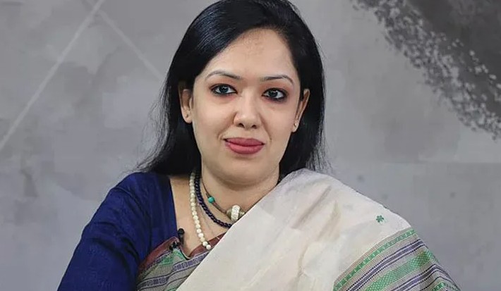 সংরক্ষিত নারী আসনের নির্বাচনে কোনো জোটে নেই রুমিন ফারহানা