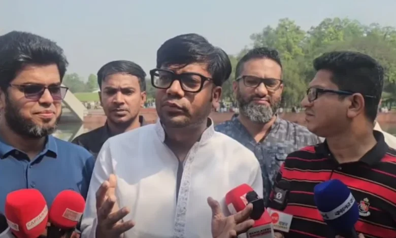 আমি নামাজে গেলেও আতঙ্কে থাকি, জামায়াত ছুরি দিয়ে খোঁচা মারল কিনা: যুবদল নেতা নয়ন