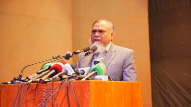 আর কত মানুষ মরলে সড়কমন্ত্রী অস্বস্তি বোধ করবেন—জামায়াত এমপির প্রশ্ন