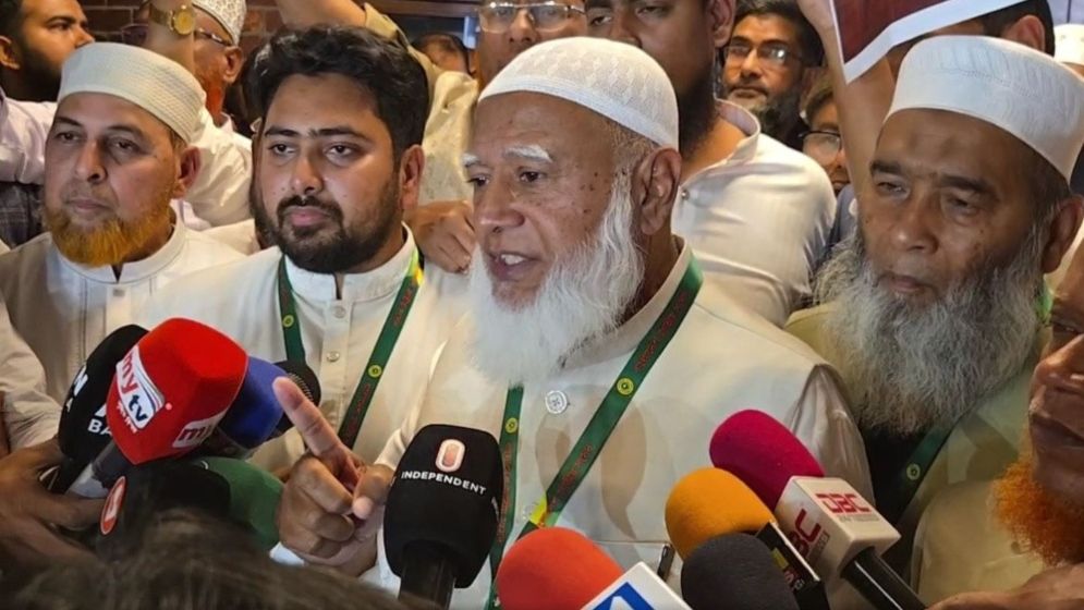 এই সংসদে ফ্যাসিস্টের দোসর, খুনির কোনো দোসর যেন বক্তব্য রাখতে না পারে: জামায়াত আমির