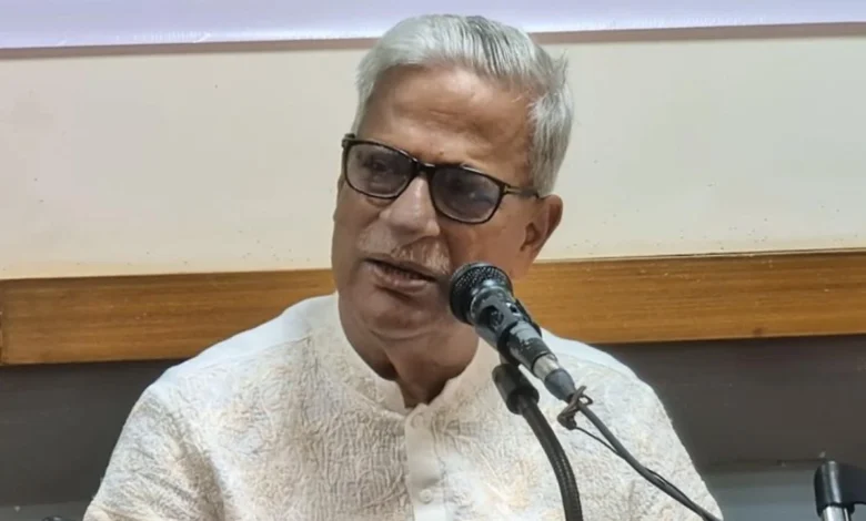 জয়নুল আবদিনকে সতর্ক করলো বিএনপি