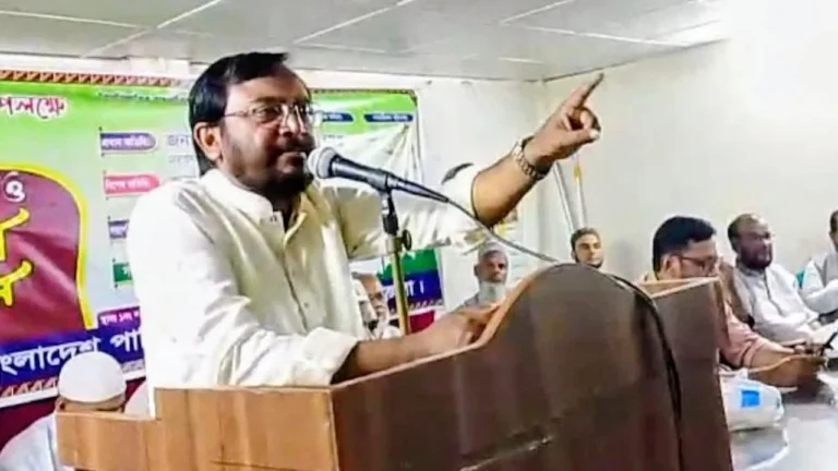 জাতীয় সরকার গঠনের অঙ্গীকার থেকে সরে যাচ্ছে বিএনপি: মজিবুর রহমান মঞ্জু