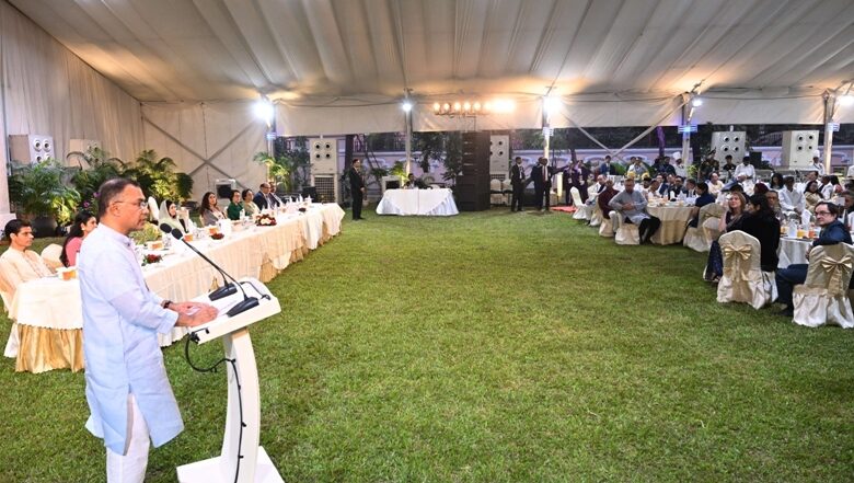 দুর্নীতির বিরুদ্ধে কঠোর হুঁশিয়ারি প্রধানমন্ত্রীর