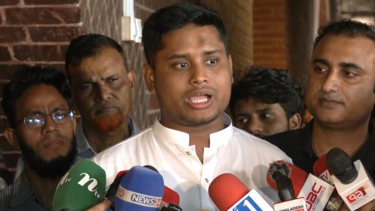 নির্বাচন, গণভোট ও ঐকমত্য কমিশন নিয়ে দ্বিচারিতা করা হয়েছে: হাসনাত আব্দুল্লাহ