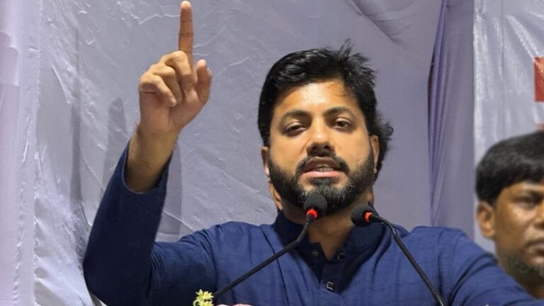 পাঠ্যক্রমে মুক্তিযুদ্ধকে বিকৃতভাবে উপস্থাপন করা হচ্ছে : ইশরাক হোসেন