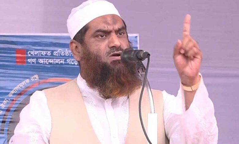 বিএনপিকে ইঙ্গিত করে মামুনুল হকের ‍প্রশ্ন- রাজনীতিতে নীতির চেয়ে কৌশলই কি বেশি প্রাধান্য পাচ্ছে?