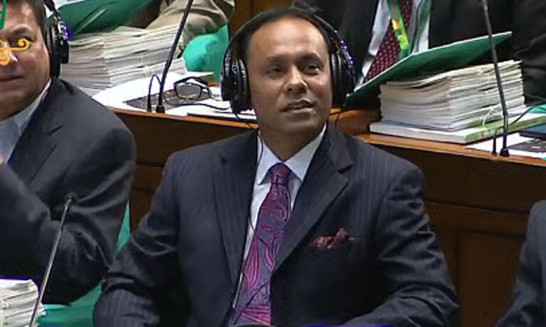 বিএনপির সব পদ থেকে পদত্যাগ করলেন কায়সার কামাল