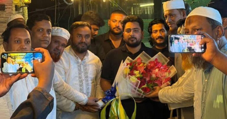 বিরোধী দলীয় চিফ হুইপ ও এনসিপির আহ্বায়ক নাহিদ ইসলাম কক্সবাজারে