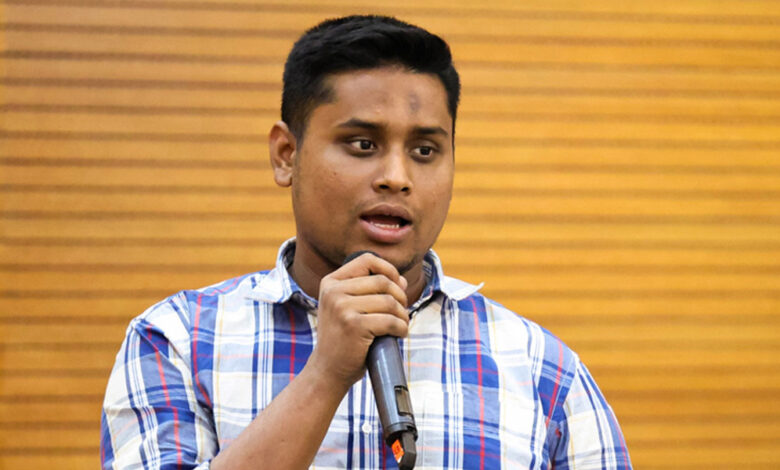 মির্জা আব্বাসকে নিয়ে আপত্তিকর মন্তব্য করায় নিঃশর্ত ক্ষমা চাইলেন হাসনাত আব্দুল্লাহ