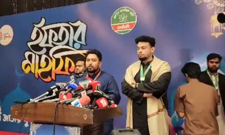 রাষ্ট্রপতিকে অপসারণ করে গ্রেপ্তার করতে হবে: নাহিদ ইসলাম