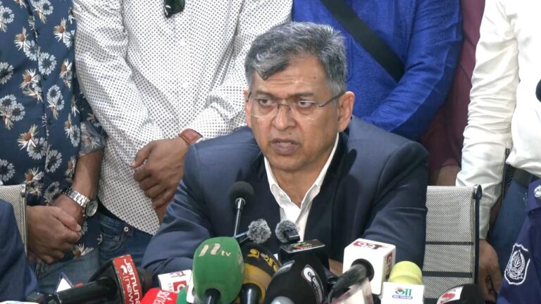 সংবিধান মেনেই এসেছি, সংবিধান মেনেই এগিয়ে যাবো: স্বরাষ্ট্রমন্ত্রী