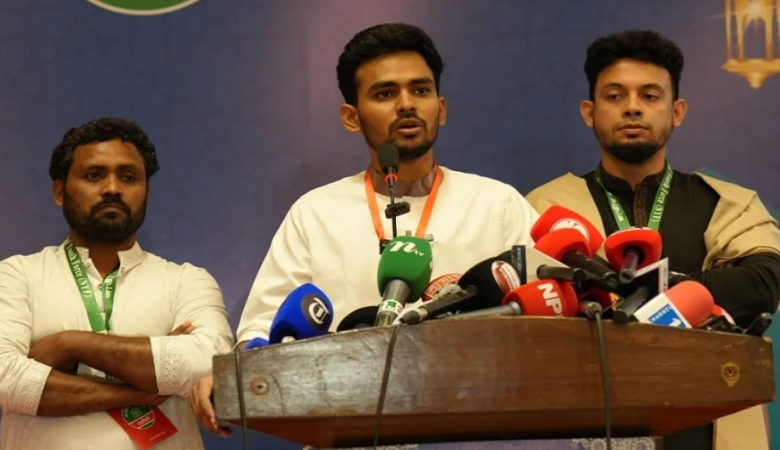 সংসদ সদস্যদের প্রতি রাষ্ট্রপতিকে অভিশংসনের আহ্বান আসিফ মাহমুদের