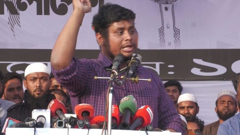 সরকারের পক্ষে গেলে নিয়ম আর বিপক্ষে গেলে কাস্টম: হাসনাত আবদুল্লাহ