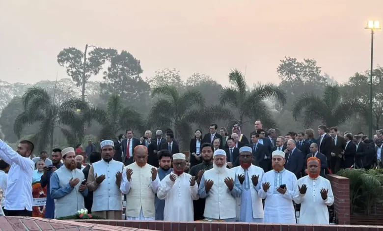 স্বাধীনতা দিবসে স্মৃতিসৌধে বিরোধীদলীয় নেতা শফিকুর রহমানের শ্রদ্ধা