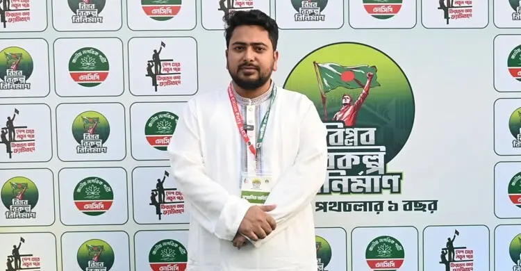 হরমুজে মাইন ধ্বংসে ব্রিটিশ ‘মাদার শিপ’ ড্রোন মোতায়েন